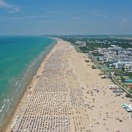 Comfortable Flat Next To The Beach-beahost * بيبيوني