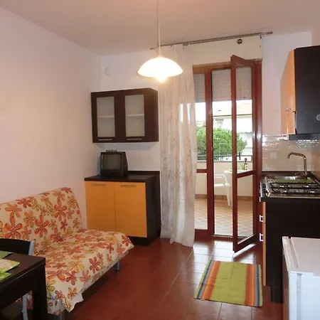 Comfortable Flat Next To The Beach-beahost Apartament