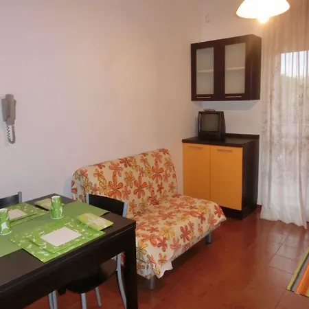 Apartament Comfortable Flat Next To The Beach-beahost