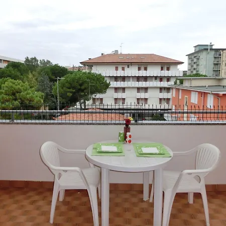 Comfortable Flat Next To The Beach-beahost *